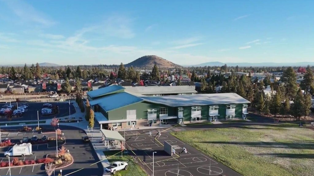 Memorial grows after school shooting in Bend, Oregon — CBS Miami, Wesley Chapel Schools news