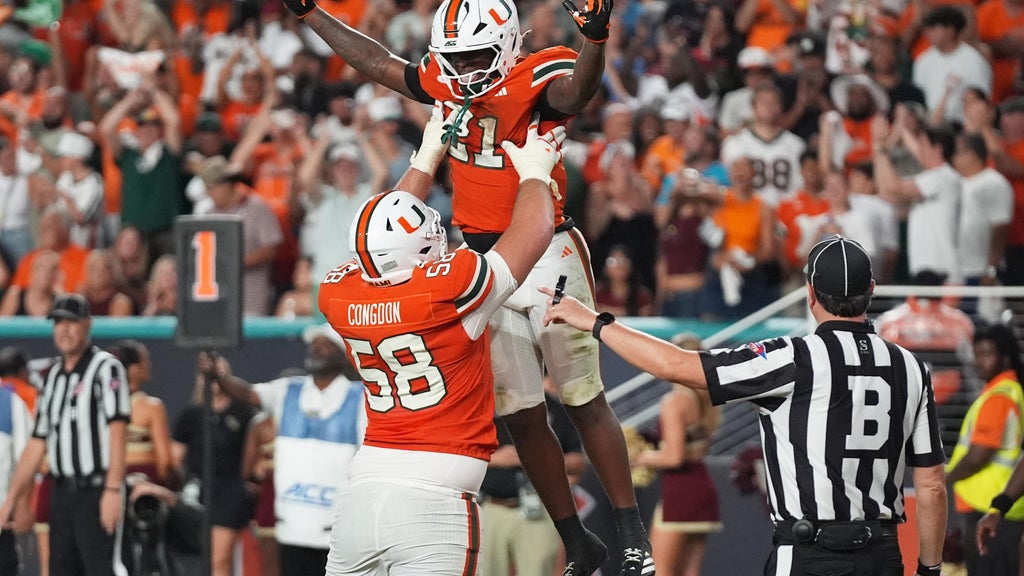 Miami is No. 1 in AP Top 25 for 1st time since '02, No. 2 BYU's ranking best since '84 title season — CBS Miami, Wesley Chapel Technology news