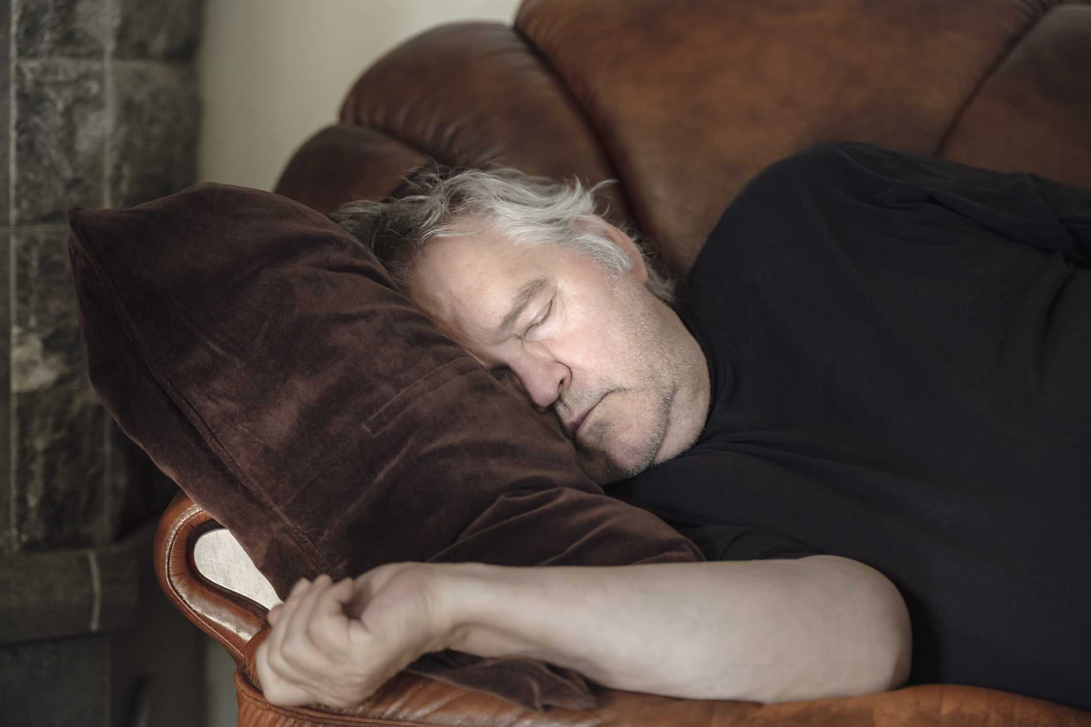 Frequent daytime naps linked to 48% greater risk of dementia, study says — WISN 12 Health