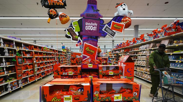 Halloween candy sales are off to a slow start amid high chocolate prices and affordability concerns — WTSP Food Tampa Bay