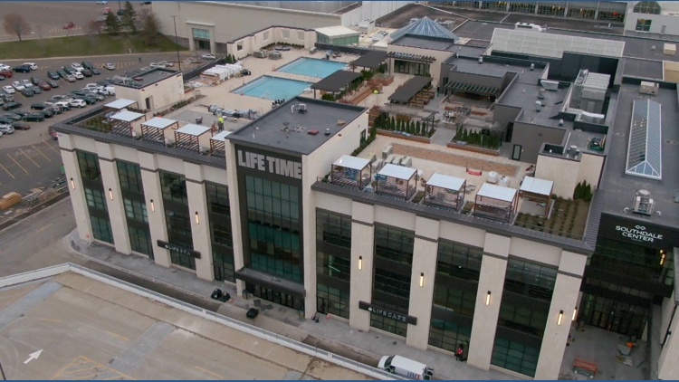 Life Time CEO defends rising membership costs as Minnesota company expands into luxury living — KARE 11 Local, Wesley Chapel Business news